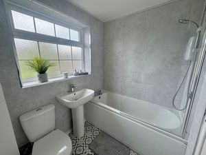 Photo 16- click for photo gallery